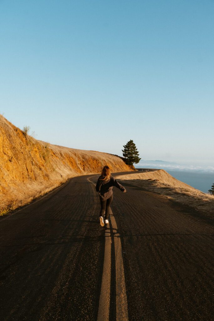 whimsical dreamy golden hour portraits san francisco mount tamalpais