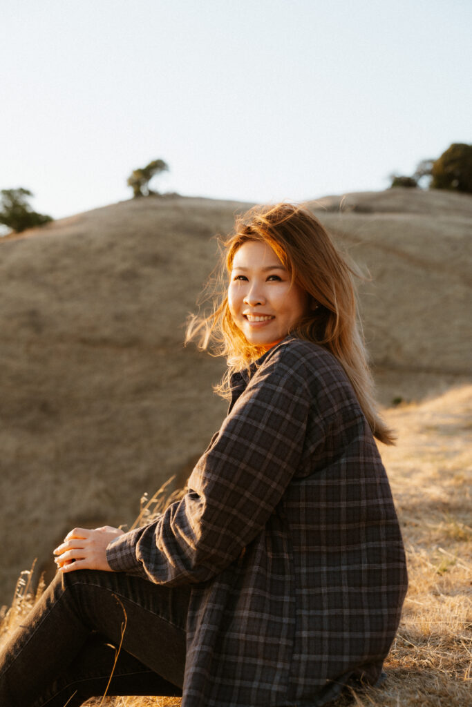 whimsical dreamy golden hour portraits san francisco mount tamalpais