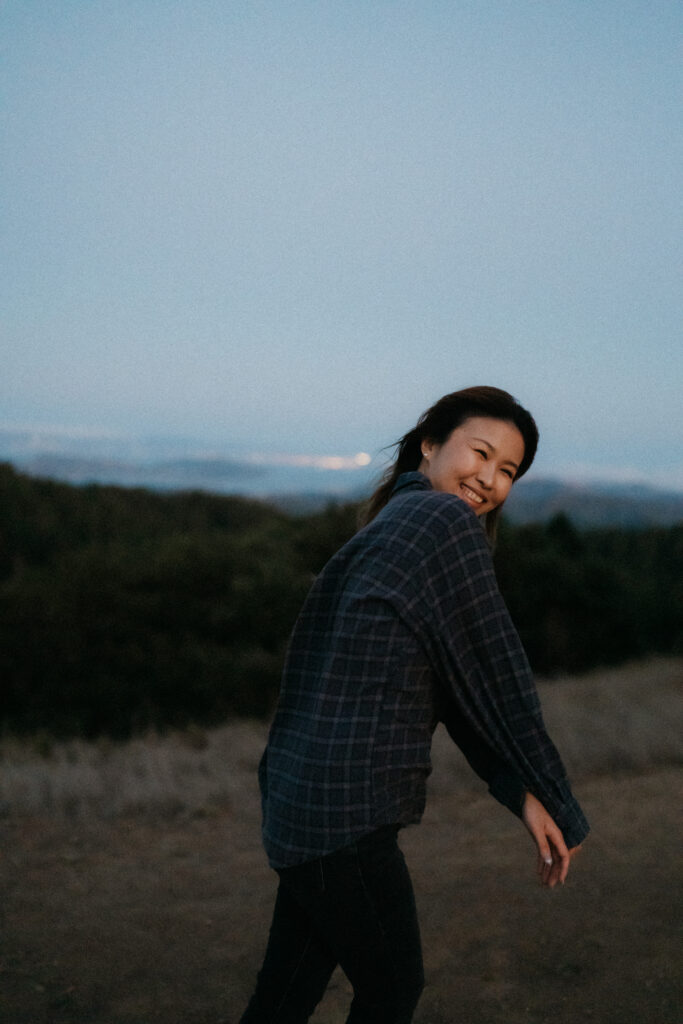 whimsical dreamy golden hour portraits san francisco mount tamalpais