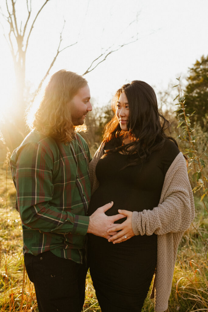 virginia golden hour maternity photos