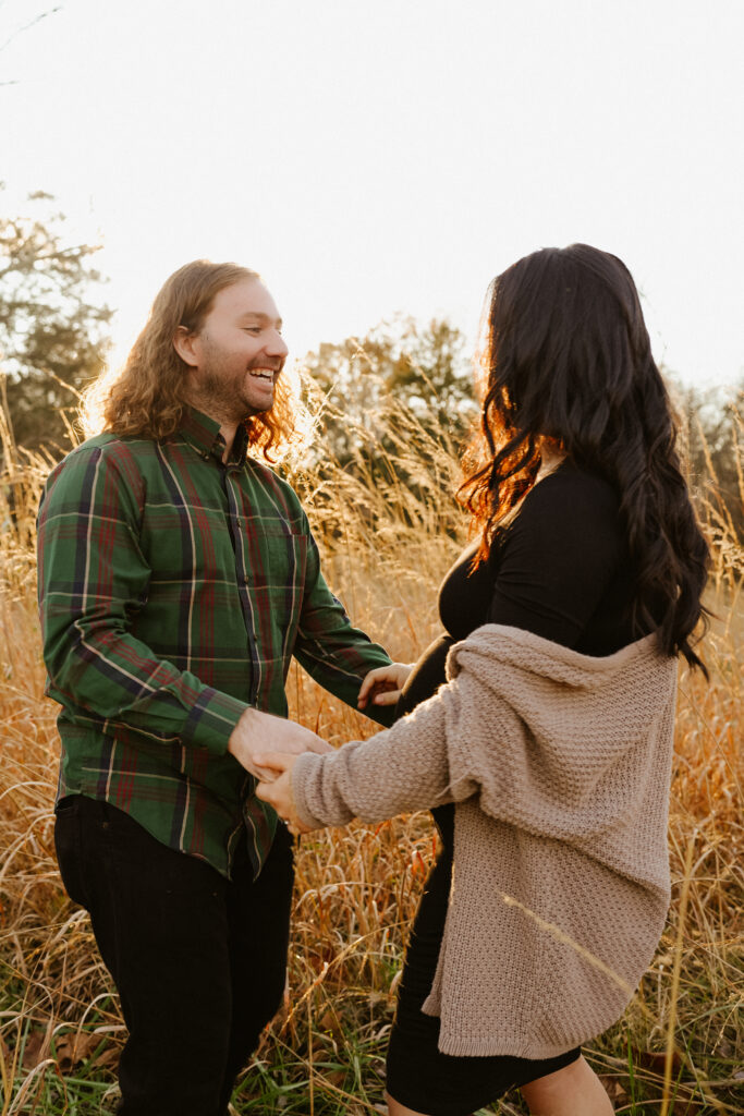 virginia golden hour maternity photos