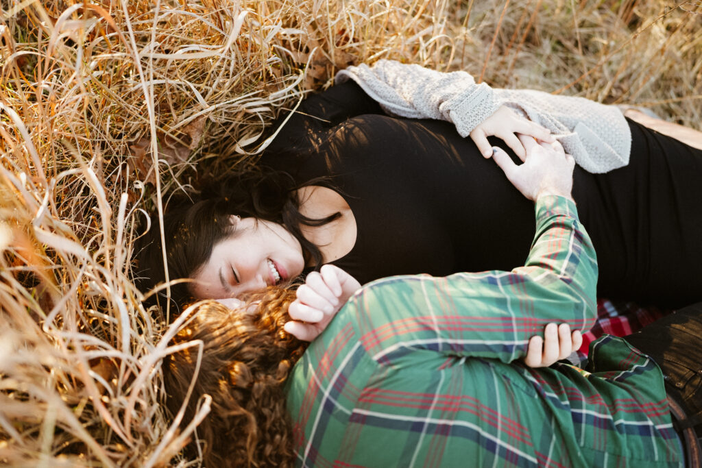 virginia golden hour maternity photos